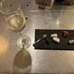 BookRoad Restaurant - 