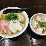 Chuukasoba Himawari - 特製中華そば塩と鶏めし