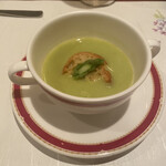狐狸庵 - ☆アスパラガスのポタージュ
      アスパラガスの風味がしっかりしてるんですが、ウマウマ♡おかわり欲しかったw
