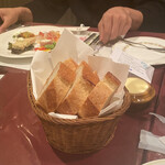 狐狸庵 - フランスパンは食べ放題です♪
      いつもオカワリ多くてごめんなさい！