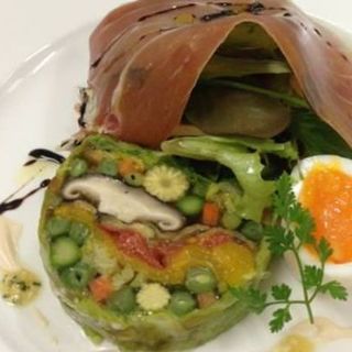 ビストロ レスカリエ_0