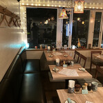 ヤキトリ まだらや - 店内