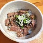 牛骨らーめん 平廉 - チャーシュー丼