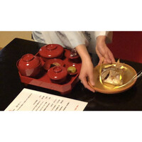 日本料理 幸庵 - お運びの方の所作の美しさ。