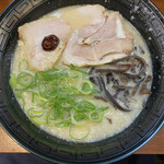 元祖博多 中洲屋台ラーメン 一竜 - 豚骨ラーメン