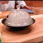 すし いわお - 鰆の燻製