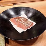 すし いわお - 鰆の燻製