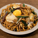 Rich yakisoba with chewy thick Yakisoba (stir-fried noodles)