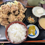 Ryouka - 唐揚げ定食　　　850円