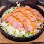 大盛軒 - ベーコン鉄板麺