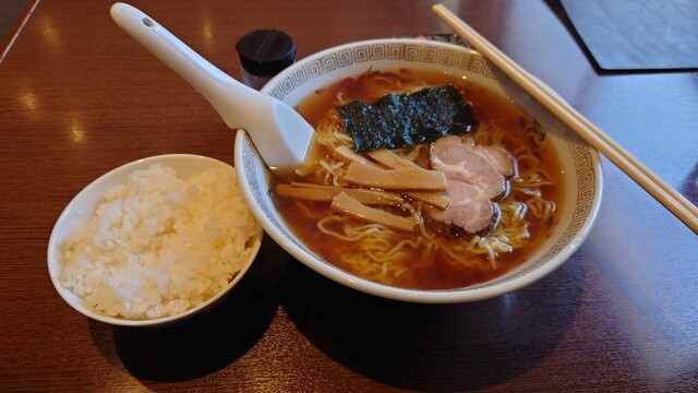 まるやす食堂 - 平館（焼肉）の写真