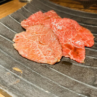 和牛とタン 焼肉 とみ 新橋本店 - 