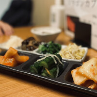 焼肉家 KAZU 神楽坂 - 