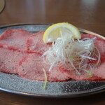 Kuroge Wagyuu Yakiniku To Honkaku Motsunabe Sanju - 