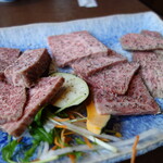 Kuroge Wagyuu Yakiniku To Honkaku Motsunabe Sanju - 