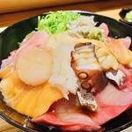 206498751 - “Lunch Set 海”海鮮丼