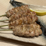 炭火焼鳥 しげ - うなじ串 塩