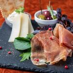 BAR SAKAIME - 