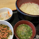 Kamaage Udon Hatsutomi - 