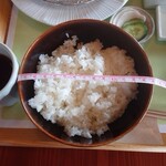 Kura + Katsu - ロースカツ（140ｇ）1500円　お茶碗の直径14cm