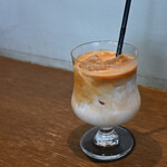 パティスリー イーズ - カフェラテ(ICE)@税込660円