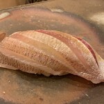 鮨桂太 - カスゴ