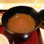銀座 しのはら - 豆腐の赤出汁