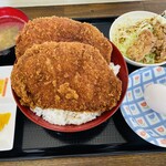 かつかつ亭 - タレかつ丼&唐揚げ&生玉子