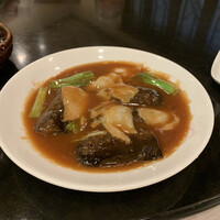 華正樓 新館 - 海鼠と鮑の醤油煮込み