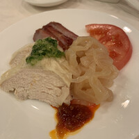 華正樓 新館 - 三種冷菜盛り合わせ