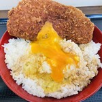 かつかつ亭 - 黄身ドピュ