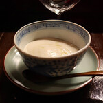 福星 - ピータン豆腐の生湯葉がけ