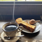 天気輪の柱 - モーニングセット。そして、朝から束の間の至福のひととき。