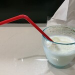 カフェ&カレー カデル - ラッシー