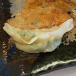 春木屋 - 薄皮の焼餃子(R5.5.27撮影)