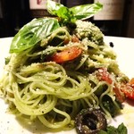 FILO - ツナとフルーツトマトの冷たいジェノバソースパスタ