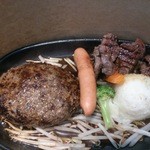 牛兵衛 草庵 - ハンバーグとハラミランチ