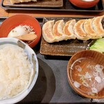 肉汁餃子のダンダダン - 