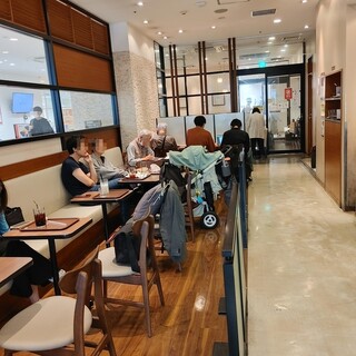 カフェ・ド・クリエ_2