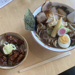 ラーメン屋 金次郎 - 