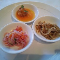 四川豆花飯荘 東京店 - 前菜三種