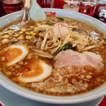 ラーメン山岡家 - 熟成味噌もやしラーメン半ライスセット 中盛　脂は背脂変更普通　麺の硬さ硬め　味の濃さ普通 特性ダレで絡めた味つきもやし・白髪ネギ・ニラがたっぷり　その上にニンニクたっぷり　彩り鮮やかな糸唐辛子（2023年1月）