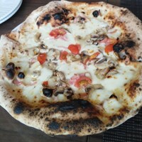 オステリアガウダンテ 神戸ハーバーランド店 - 焦げているけどこれ許容範囲？