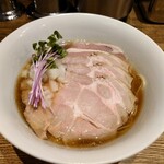 中華そば 麺壁九年 - チャーシューイリコそば　税込み価格1350円