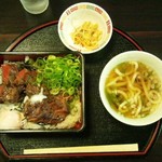 焼肉ダイニング　神蔓 - ハラミステーキ重ランチ500円