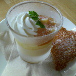 カフェモ・ルタオ - アニバーサリープレートにセットのミニデザート　2013/08