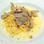 ラ スフォリーナ - タヤリン黒トリュフをかけて2,300円