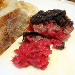 ラ スフォリーナ - ふるの牛のタルタル黒トリュフと2,300円