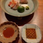 明寂 - お造り。真鯛と車海老。車海老は天然なんだが、こんな大きな天然は珍しい。しかもこの車海老が驚くほど美味。これは高額店ならではの仕入れの強さを見せつけられました。