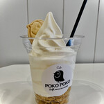 cafe POKO POKO Soft serve ice cream - ポコちゃんパフェ